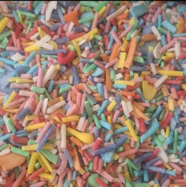 Grajeas de colores 50g's foto | Ely's Shop |  BizneCubano